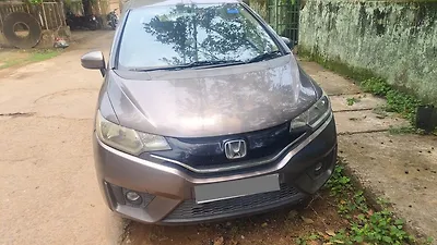 Second Hand Honda Jazz V CVT in Sambalpur Second Hand Honda Jazz V CVT in Sambalpur