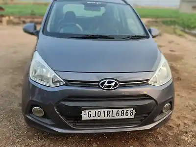 Second Hand हुंडई ग्रैंड i10  स्पोर्ट्ज़ 1.1 crdi [2013-2016] in जामनगर