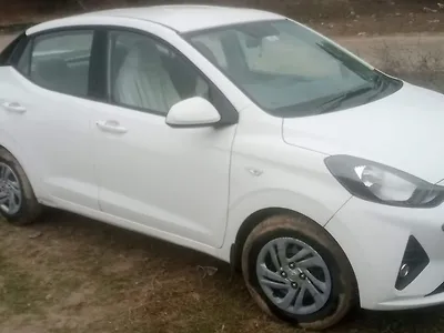 2022 Hyundai Aura E 1.2 Petrol 1