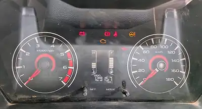 2016 महिंद्रा kuv100 k4 6 str 1