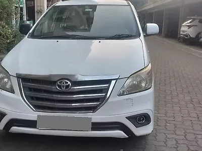 2015 Toyota Innova 2.5 VX BS IV 7 STR 1