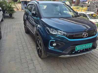 2022 Tata Nexon EV Prime XZ Plus LUX