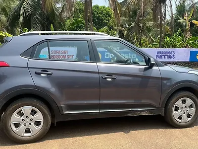 2017 Hyundai Creta E 1.6 Petrol 1