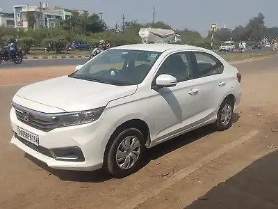 Second Hand होंडा अमेज इलीट इडिशन एमटी in केओंझर