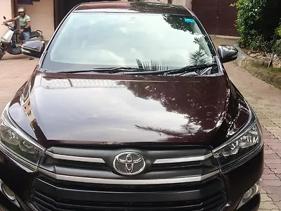 2017 Toyota Innova Crysta 2.8 G AT 1