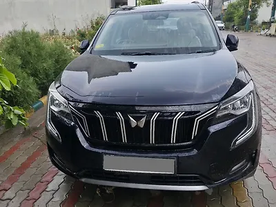 2022 Mahindra XUV700 AX 7 Diesel AT 7 STR [2021] 1