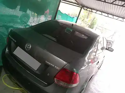 2013 फ़ॉक्सवैगन वेंटो हाईलाइन डीज़ल 1