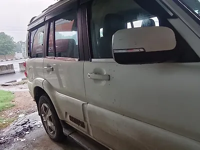 Second Hand Mahindra Scorpio S9 in Dhanbad