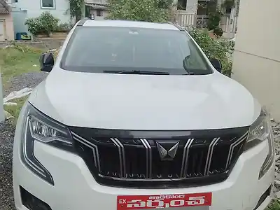 Second Hand महिंद्रा XUV700 AX5 डीज़ल एमटी 7 सीटर [2023-2024] in गुंटूर
