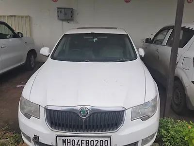 Second Hand Skoda Superb Elegance 1.8 TSI AT in Sangli