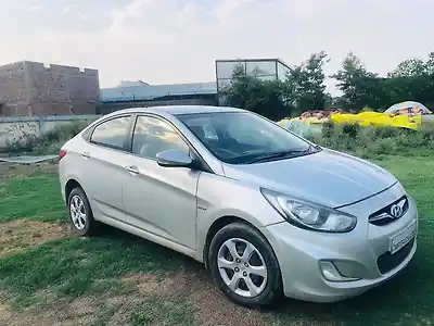 2012 हुंडई वरना फ़्लूइडिक 1.4 vtvt 1
