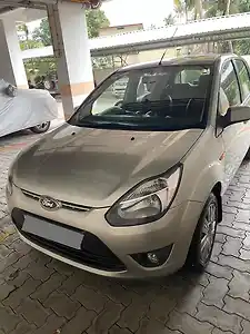 Second Hand फ़ोर्ड फिगो ड्यूराटोर्क डीज़ल exi 1.4 in इरनाकुलम Second Hand फ़ोर्ड फिगो ड्यूराटोर्क डीज़ल exi 1.4 in इरनाकुलम