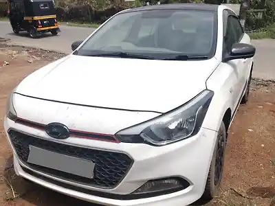Second Hand हुंडई एलीट i20 मैग्ना 1.4 crdi in वायनाड़