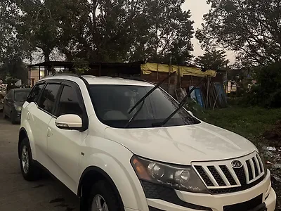 2012 Mahindra XUV500 W8 1