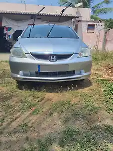 2005 होंडा सिटी वीटेक 1 2005 होंडा सिटी वीटेक 1