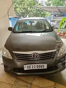 2013 टोयोटा इनोवा 2.5 ev पीएस 7 str bs-iii 1 2013 टोयोटा इनोवा 2.5 ev पीएस 7 str bs-iii 1