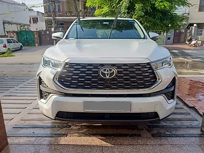 2023 Toyota Innova Hycross VX Hybrid (Electric + Petrol) Automatic (e-CVT) 7 STR 1 2023 Toyota Innova Hycross VX Hybrid (Electric + Petrol) Automatic (e-CVT) 7 STR 1