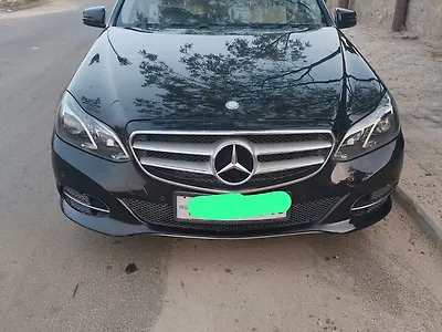 2015 Mercedes-Benz E-Class E 250 CDI Avantgarde 1
