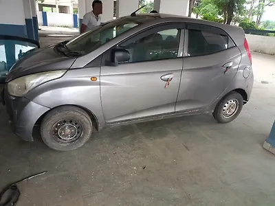 2015 Hyundai Eon Era + 1