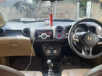 2012 Honda Brio EX MT 1