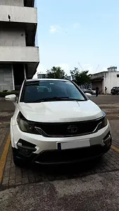 2017 Tata Hexa XTA 4x2 7 STR 1 2017 Tata Hexa XTA 4x2 7 STR 1