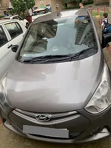 2013 Hyundai Eon D-Lite + 1 2013 Hyundai Eon D-Lite + 1