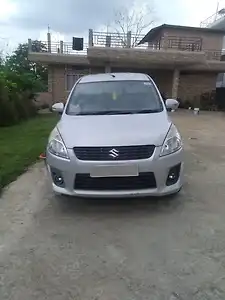 2013 मारुति सुज़ुकी अर्टिगा एलडीआई 1
