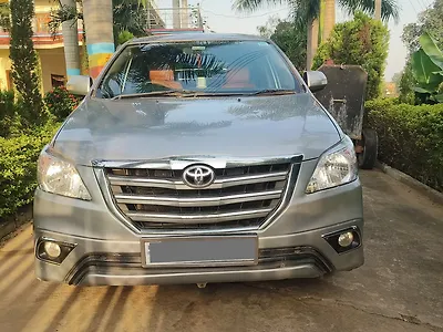 2016 टोयोटा इनोवा 2.5 g bs iv 7 str 1