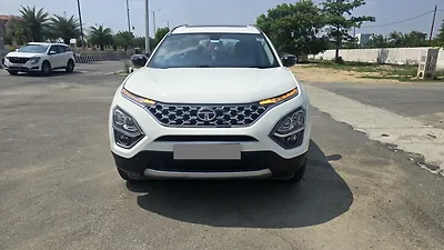 2023 Tata Safari Pure Plus S 7 STR 1 2023 Tata Safari Pure Plus S 7 STR 1