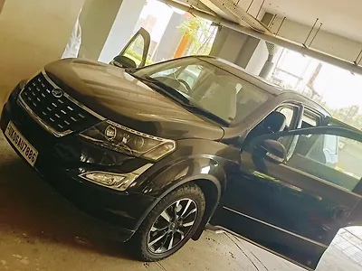 Second Hand Mahindra XUV500 W11 (O) AWD AT in Muzaffarnagar