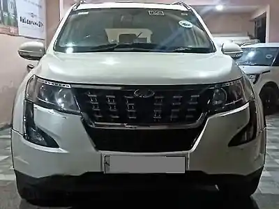 Second Hand महिंद्रा XUV500 w11 (o) एडब्ल्यूडी in रांची