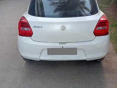 2018 Maruti Suzuki Swift VXi 1