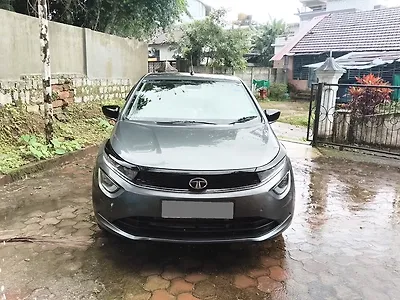 2021 Tata Altroz XZ Urban Petrol 1