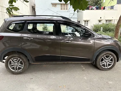 2024 Renault Triber RXZ Dual Tone