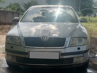 Second Hand Skoda Laura L&K 1.9 PD MT in Aurangabad