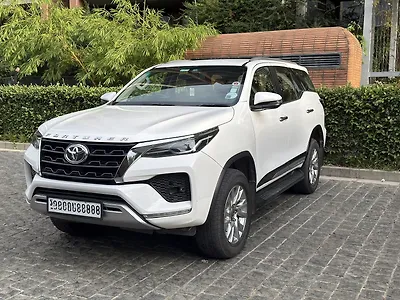 2023 Toyota Fortuner