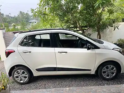 Second Hand हुंडई ग्रैंड i10  स्पोर्टज़ 1.2 कप्पा vtvt [2013-2016] in अरूर