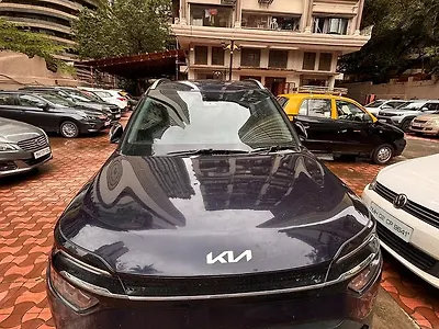 2022 Kia Carens Luxury 1.4 Petrol 7 STR 1