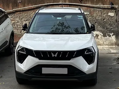 2024 Mahindra XUV 3XO AX5 Petrol 1.2L Turbo Automatic (TC) 1