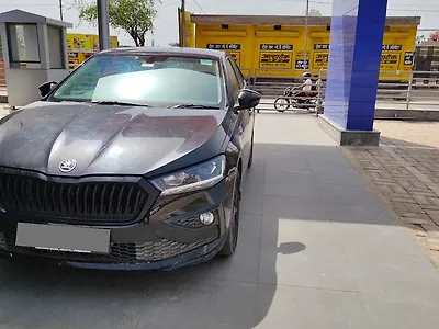 2024 Skoda Slavia Ambition 1.0L TSI AT 1