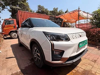 Second Hand Mahindra XUV400 EL 39.4 KWH in Mumbai