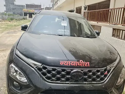 2023 Tata Safari Smart (O) 7 STR 1