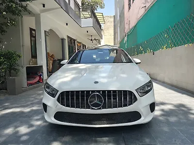2021 Mercedes-Benz A-Class Limousine 200 1