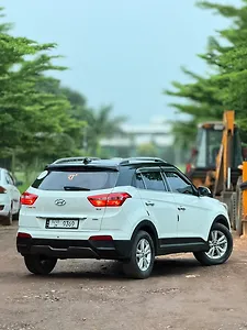 Second Hand Hyundai Creta 1.6 SX (O) in Bharuch Second Hand Hyundai Creta 1.6 SX (O) in Bharuch