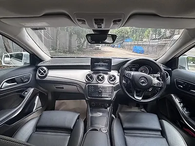 2017 Mercedes-Benz GLA 200 Sport 1 2017 Mercedes-Benz GLA 200 Sport 1