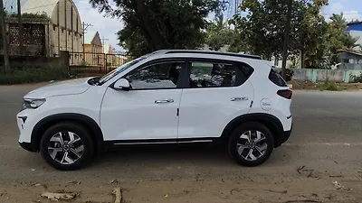 2022 Kia Sonet HTX Plus 1.5 1 2022 Kia Sonet HTX Plus 1.5 1