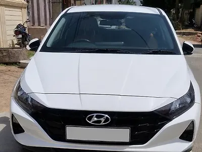 2023 Hyundai Elite i20 Sportz 1.2 IVT Dual Tone 1
