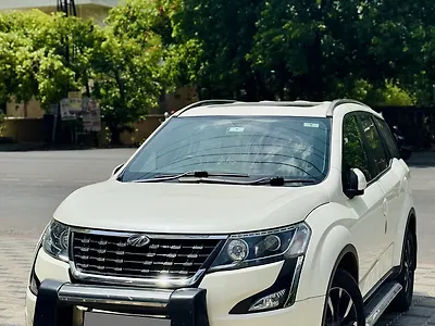 2018 Mahindra XUV500 W11(O) [2018-2020] 1