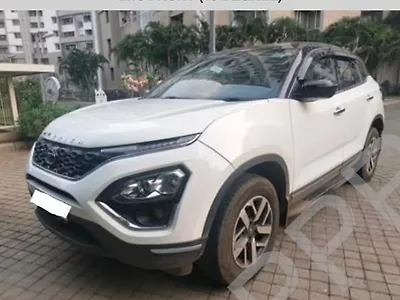 2022 Tata Harrier XZA Plus Dual Tone 1