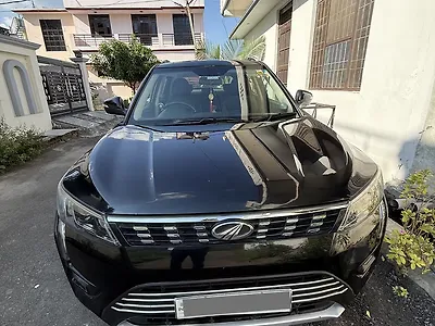Second Hand Mahindra XUV300 W8 1.2 Petrol [2019] in Rudrapur